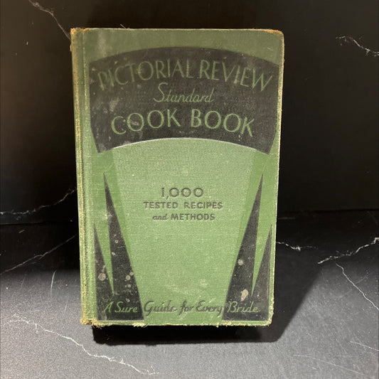 pictorial review standard cook book book, by Chester H. Smith, 1934 Hardcover